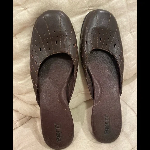 Born Born Leather Mules - Picture 1 of 7